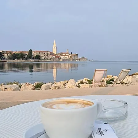 App Karmen With Privat Parking Apartman Poreč