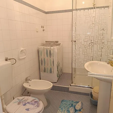 App Karmen With Privat Parking * Poreč