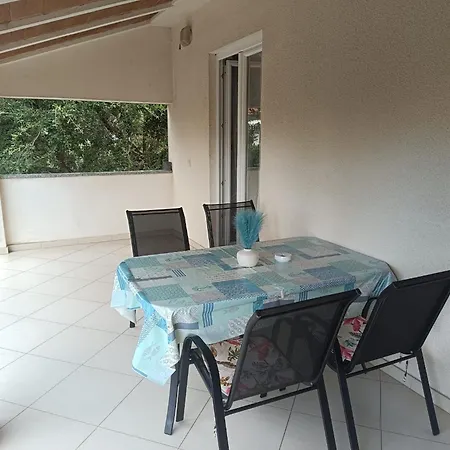 App Karmen With Privat Parking Lejlighed Poreč