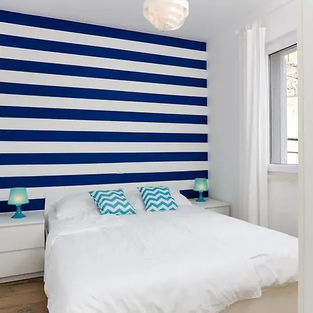 App Karmen With Privat Parking *