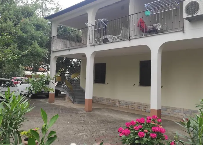 App Karmen With Privat Parking Appartamento Porec