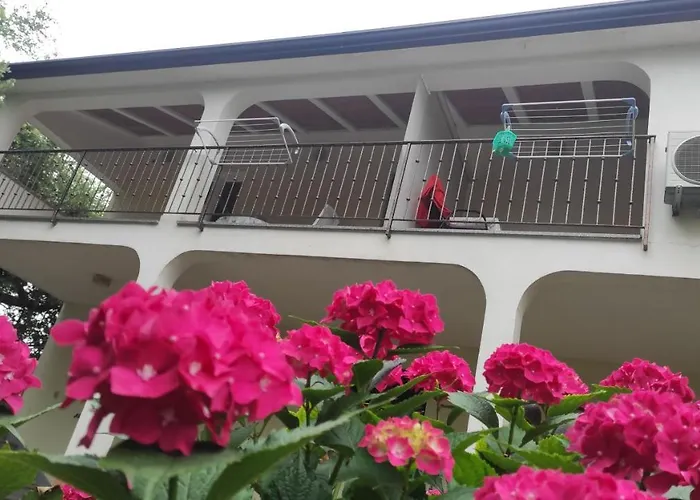 App Karmen With Privat Parking Daire Poreč