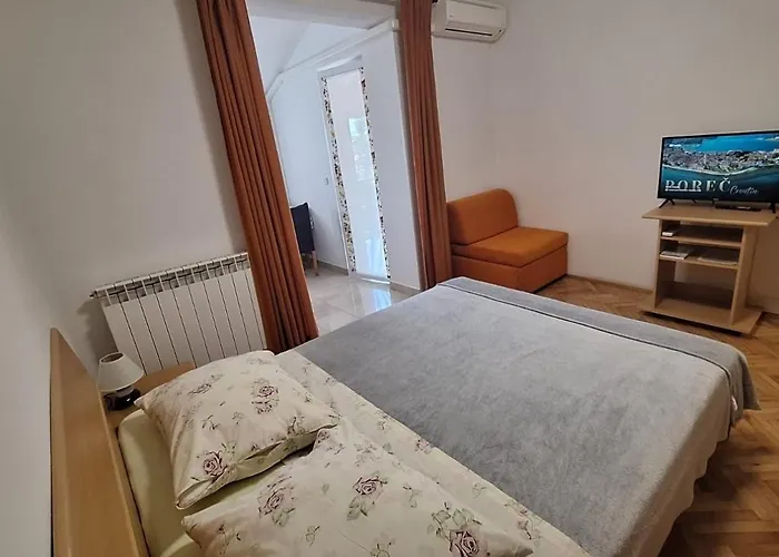 App Karmen With Privat Parking Daire