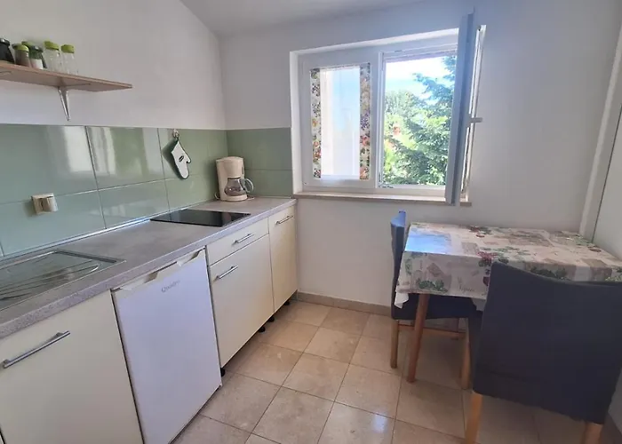 App Karmen With Privat Parking Appartement *