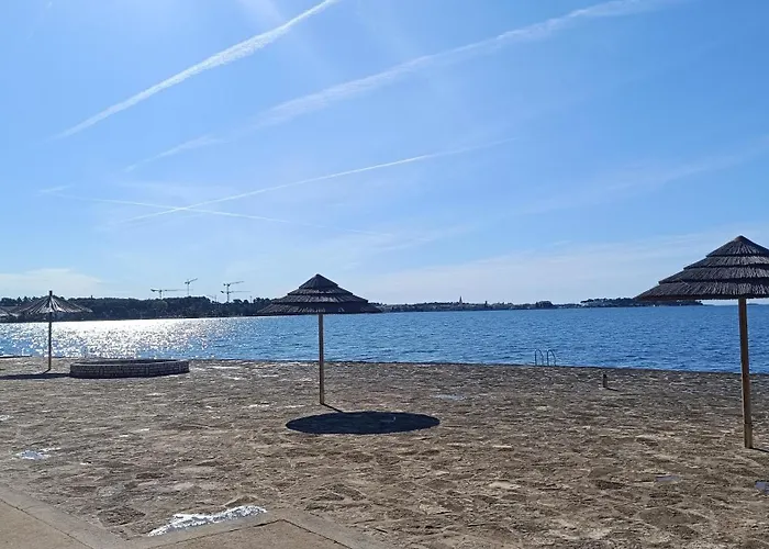 App Karmen With Privat Parking Daire Poreč