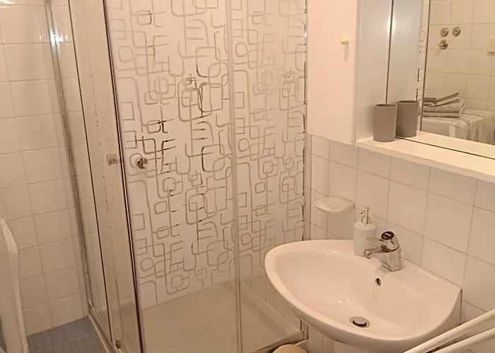 App Karmen With Privat Parking