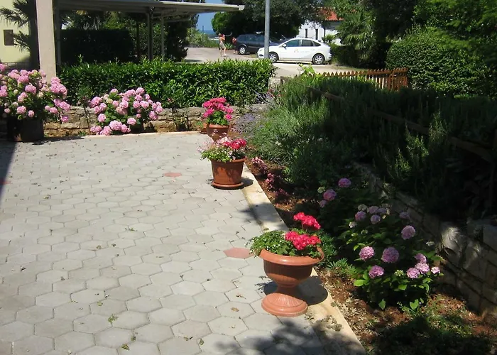 App Karmen With Privat Parking Daire